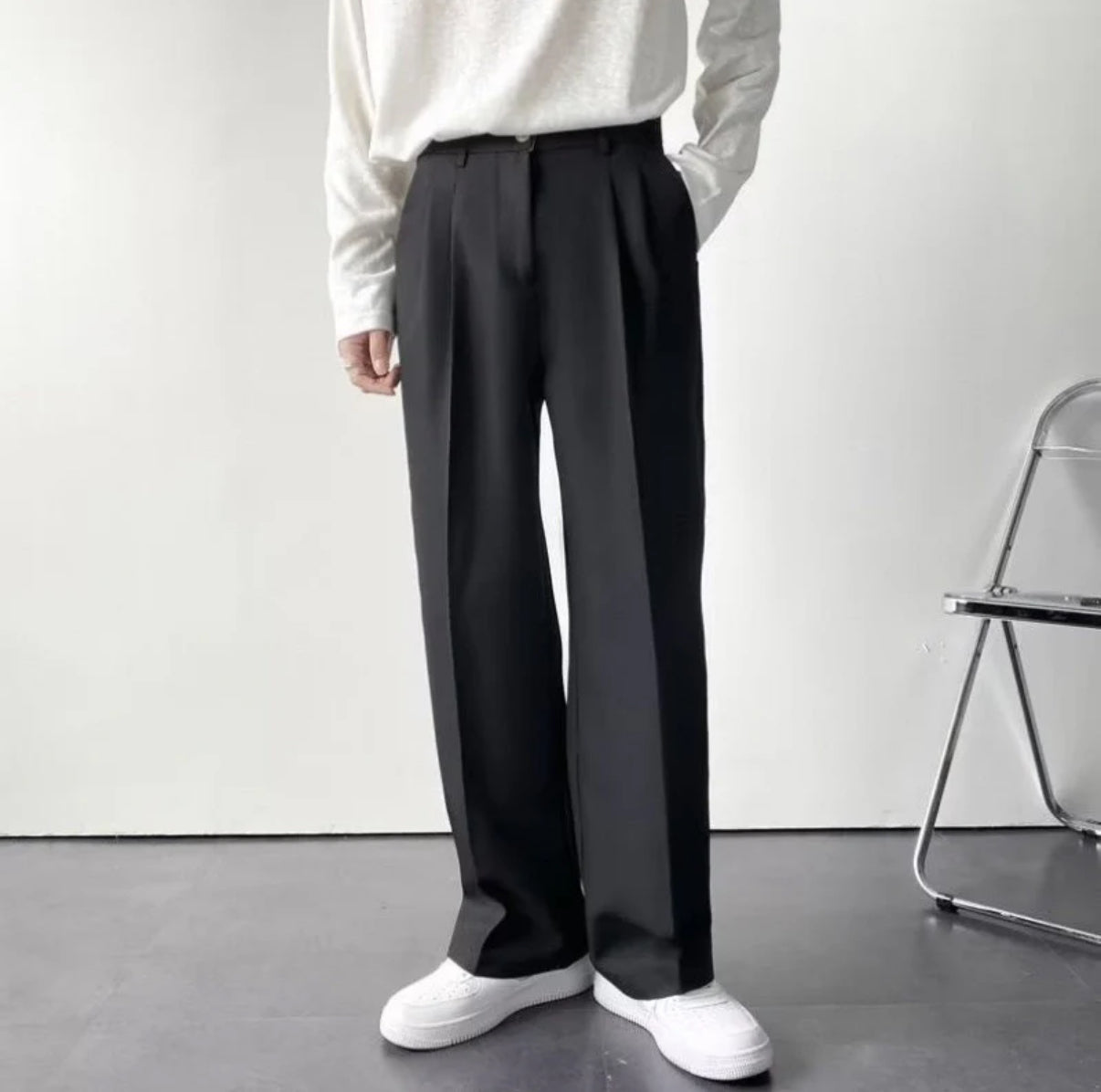GUNSAN FITTED TROUSERS